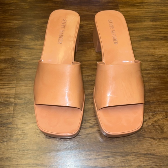 Caramel Mules - Picture 2 of 2